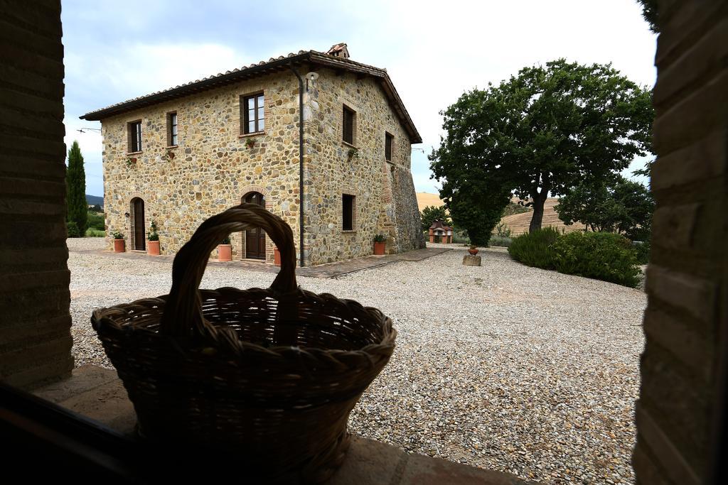 La Tana Del Bianconiglio Villa Castiglione d'Orcia Exterior photo